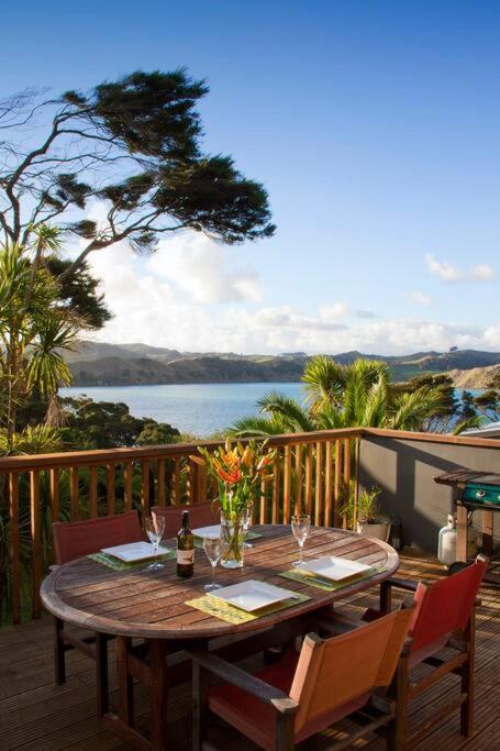 Orca Lodge Raglan Eksteriør billede