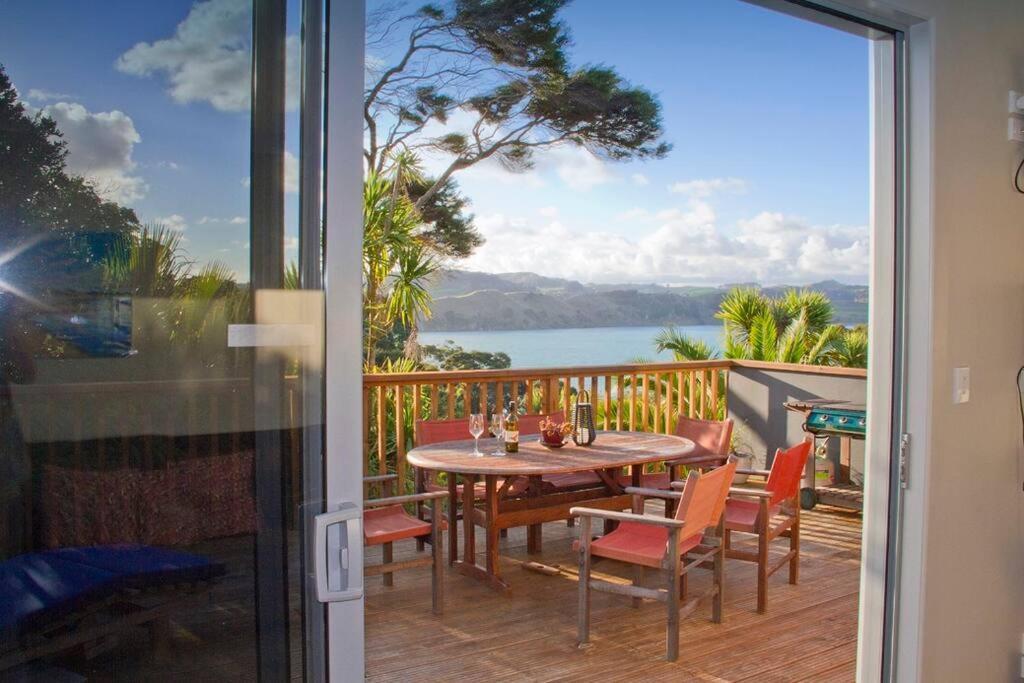 Orca Lodge Raglan Eksteriør billede