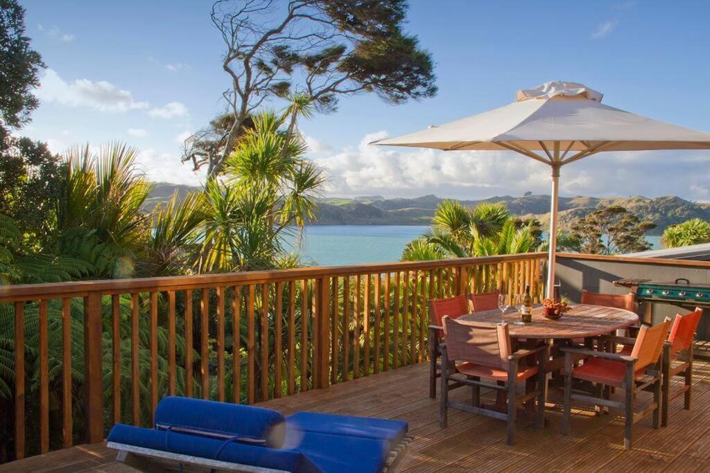 Orca Lodge Raglan Eksteriør billede
